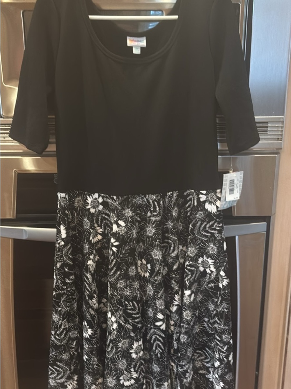 LuLaRoe Black Top with Black & White Floral Midi Skirt